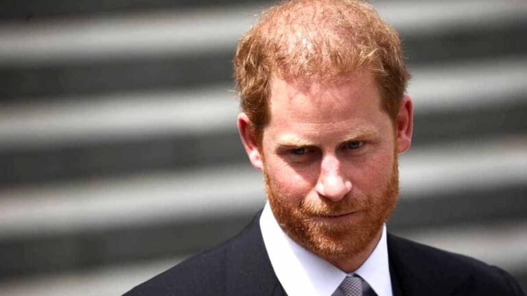 Prince Harry exclu du couronnement de Charles III  Cette sanction envisagée par la famille royale après ses révélations choc